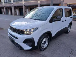 Nuevo 2024 Peugeot Rifter Allure Monovolumen | 21.100 € (Super precio)