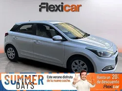 Blanco Usado 2016 Hyundai i20 Berlina | 12.490 € (Caro)