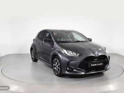 Gris Usado 2021 Toyota Yaris Style Berlina | 20.800 € (Un poco caro)