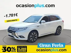 Blanco Usado 2018 Mitsubishi Outlander P-HEV Recogida | 19.600 € (Precio justo)