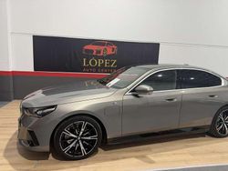 Usado 2024 BMW 530e Comfort Edition Berlina | 63.800 €