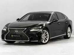 Negro Usado 2019 Lexus LS500h Luxury Line Berlina | 32.400 €