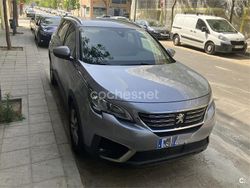 Gris / plata Usado 2018 Peugeot 5008 Active Monovolumen | 12.000 € (Buen precio)