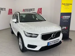 Blanco Usado 2021 Volvo XC40 Momentum SUV | 26.475 € (Precio justo)