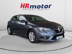 Gris Usado 2019 Renault Mégane IV Business Berlina | 14.440 € (Precio justo)