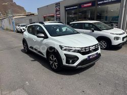 Blanco Usado 2023 Dacia Sandero Expression Utilitario | 14.490 € (Precio justo)