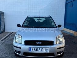 Gris / plata Usado 2005 Ford Fusion Trend Berlina | 4490 € (Precio justo)
