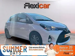 Blanco Usado 2015 Toyota Yaris City Berlina | 10.990 € (Un poco caro)