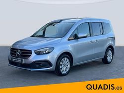Gris Usado 2022 Mercedes T180 Monovolumen | 29.975 € (Un poco caro)