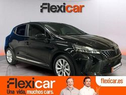 Negro Usado 2025 Renault Clio V Evolution Berlina | 19.490 € (Un poco caro)