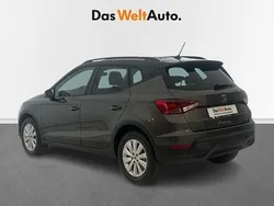 Gris Nuevo 2025 Seat Arona Style SUV | 21.300 €