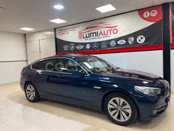 Azul Usado 2010 BMW 530 Gran Turismo Berlina | 15.900 €