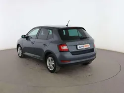 Gris Usado 2021 Skoda Fabia Ambition Utilitario | 13.999 € (Precio justo)