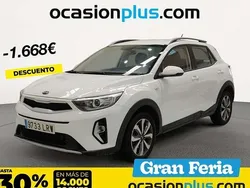 Blanco Usado 2021 Kia Stonic SUV | 16.682 € (Precio justo)