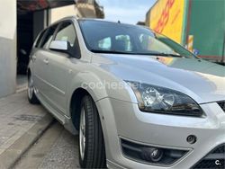 Gris / plata Usado 2007 Ford Focus Trend Familiar | 2999 € (Precio justo)