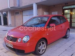 Rojo Usado 2003 VW Polo Trendline Berlina | 2900 € (Precio justo)