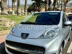 Gris / plata Usado 2009 Peugeot 107 Utilitario | 4500 €