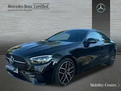 Negro obsidiana Usado 2024 Mercedes E220 Coupe | 53.500 € (Buen precio)