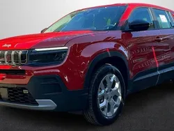 Rojo Nuevo 2025 Jeep Avenger Altitude SUV | 26.099 € (Buen precio)