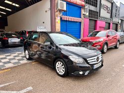 Negro Usado 2014 Mercedes B180 Urban Monovolumen | 13.700 € (Un poco caro)