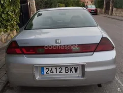 Gris / plata Usado 2001 Honda Accord ES Coupe | 6500 €