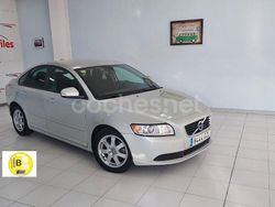 Gris / plata Usado 2010 Volvo S40 Momentum Berlina | 6900 € (Precio justo)