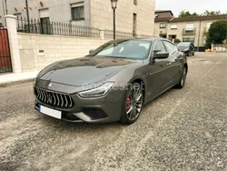 Negro Usado 2018 Maserati Ghibli Coupe | 41.500 € (Caro)