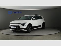 Snow white pearl (metalizado) Usado 2024 Kia Niro SUV | 25.490 € (Un poco caro)