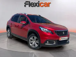 Rojo Usado 2019 Peugeot 2008 Active SUV | 10.490 € (Buen precio)