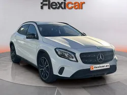 Blanco Usado 2018 Mercedes GLA200 SUV | 21.590 € (Precio justo)
