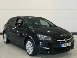 Negro Usado 2015 Opel Astra Selective Utilitario | 10.000 € (Buen precio)