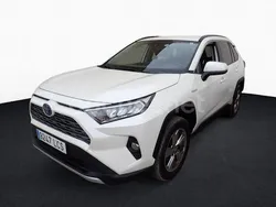 Blanco Usado 2019 Toyota RAV4 Hybrid Advance SUV | 28.800 € (Precio justo)