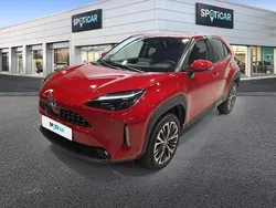 Rojo Usado 2023 Toyota Yaris Hybrid Style | 24.990 € (Un poco caro)