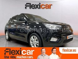 Negro Usado 2017 Ssangyong (KGM) Tivoli Limited SUV | 10.990 €