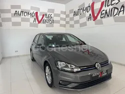 Gris / plata Usado 2020 VW Golf VIII Edition Berlina | 19.995 € (Precio justo)