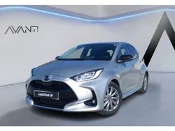 Gris Usado 2023 Mazda 2 Berlina | 20.990 € (Precio justo)