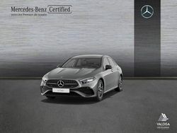 Gris Nuevo 2025 Mercedes A180 Berlina | 36.900 € (Precio justo)