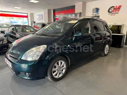 Verde Usado 2007 Toyota Corolla Verso Luna Monovolumen | 5990 € (Precio justo)