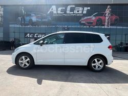 Blanco Usado 2018 VW Touran Advance Monovolumen | 13.890 € (Caro)