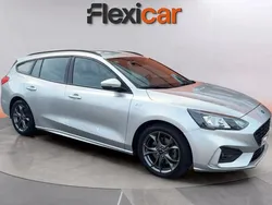 Gris Usado 2019 Ford Focus ST-Line Familiar | 13.990 €