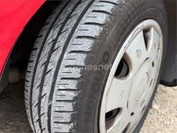 Rojo Usado 2002 Seat Ibiza Stella Berlina | 2000 € (Precio justo)