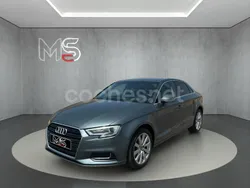 Gris / plata Usado 2018 Audi A3 Design Berlina | 15.499 € (Precio justo)