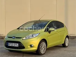 Verde Usado 2010 Ford Fiesta Titanium Utilitario | 5990 € (Precio justo)