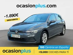 Gris / plata Usado 2022 VW Golf VIII Life Berlina | 19.650 € (Precio justo)