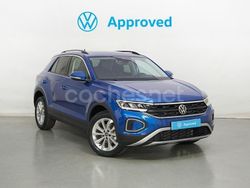 Azul Usado 2025 VW T-Roc Life SUV | 26.690 € (Precio justo)