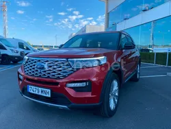 Rojo Usado 2024 Ford Explorer Platinum SUV | 75.500 €