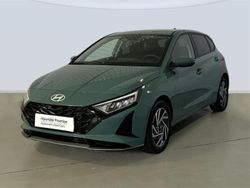 Mangrove green Usado 2024 Hyundai i20 Berlina | 18.195 € (Precio justo)
