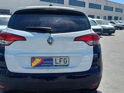 Blanco Usado 2020 Renault Grand Scénic IV LIMITED Monovolumen | 4900 €