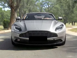Plateado Usado 2023 Aston Martin DB11 Descapotable | 169.700 €