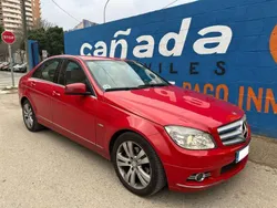 Rojo Usado 2010 Mercedes C200 Avantgarde Berlina | 11.500 € (Precio justo)